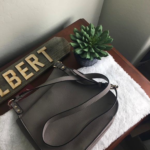 NWT Merona Crossbody Handbag - Picture 5 of 5